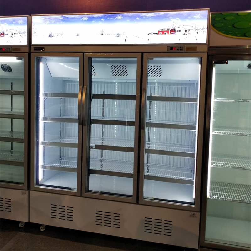 The functions and technical features of the commercial display fridge